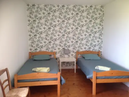 Maison de Bourg Avec Jardin et Wifi - Bures, Location Gite 6 personnes à Bures - Photo 20
