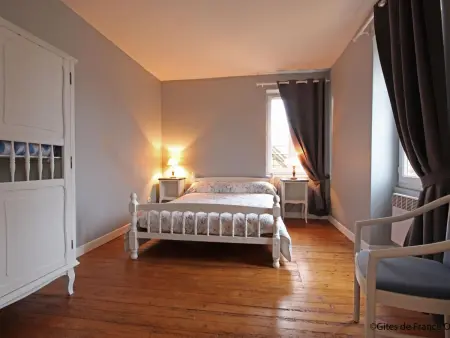 Maison de Bourg Avec Jardin et Wifi - Bures, Location Gite 6 personnes à Bures - Photo 21