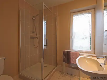 Maison de Bourg Avec Jardin et Wifi - Bures, Location Gite 6 personnes à Bures - Photo 25