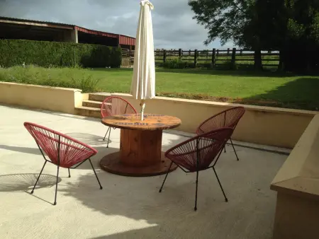 Maison de Bourg Avec Jardin et Wifi - Bures, Location Gite 6 personnes à Bures - Photo 32