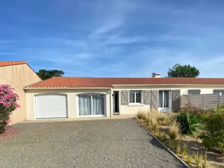 Location maison à Bretignolles sur Mer, **Maison 3 pièces avec jardin à 350m du bord de mer - Wifi, terrasse, parking**