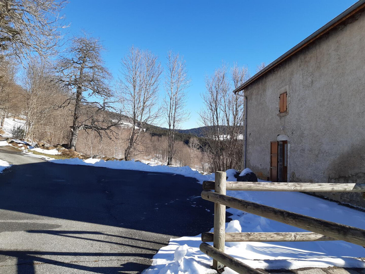 Gîte Les Narcisses 6 pers., randonnée à la porte en Auvergne - Photo 13