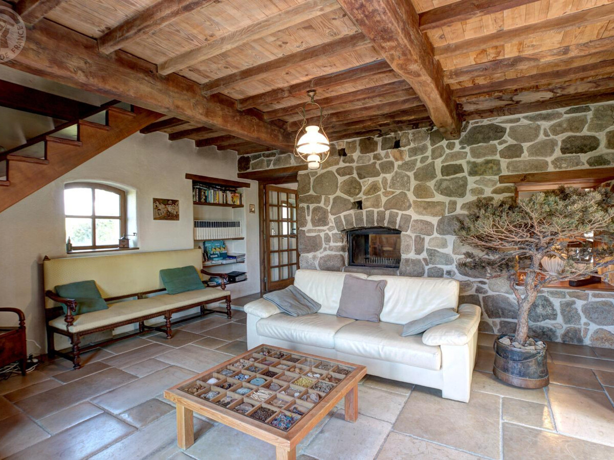 Ancienne ferme forézienne 9 pers, piscine chauffée - Photo 22