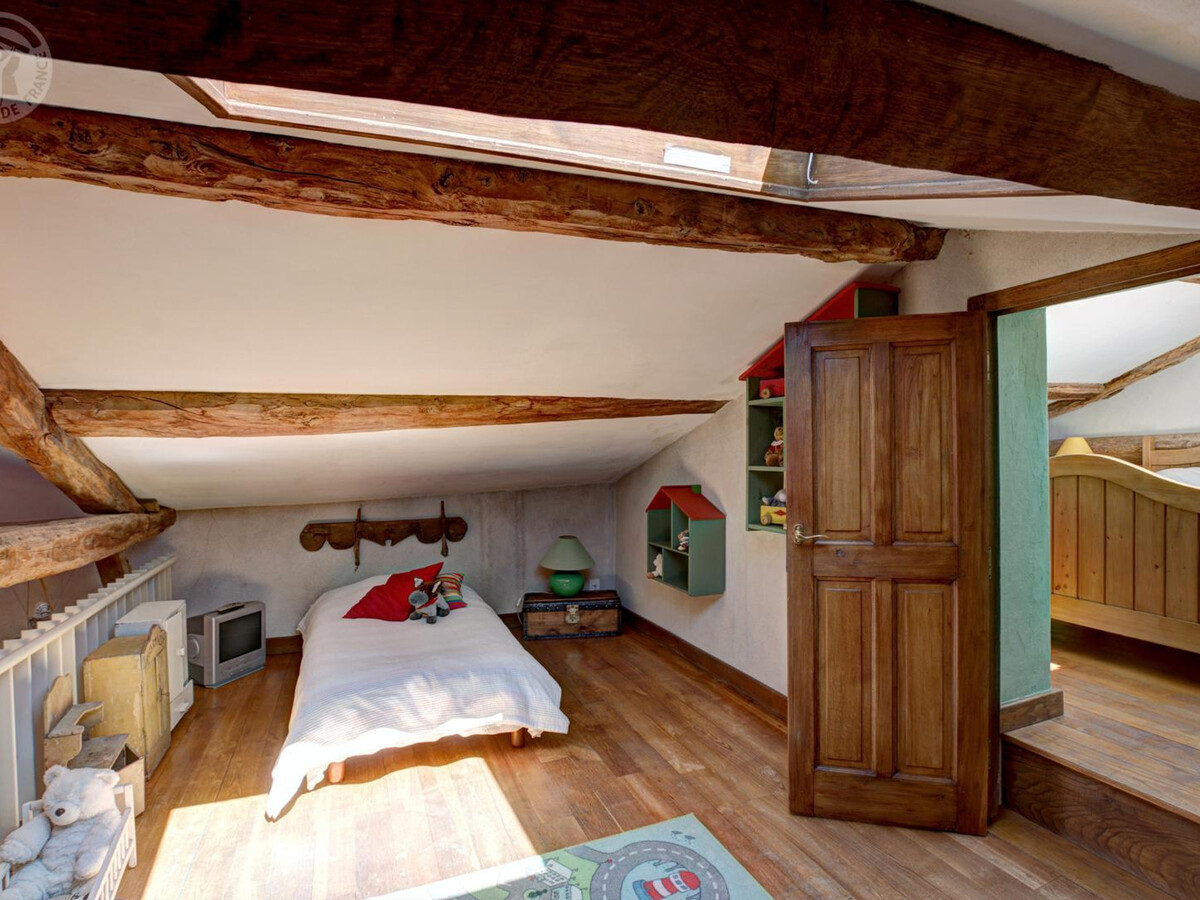 Ancienne ferme forézienne 9 pers, piscine chauffée - Photo 29