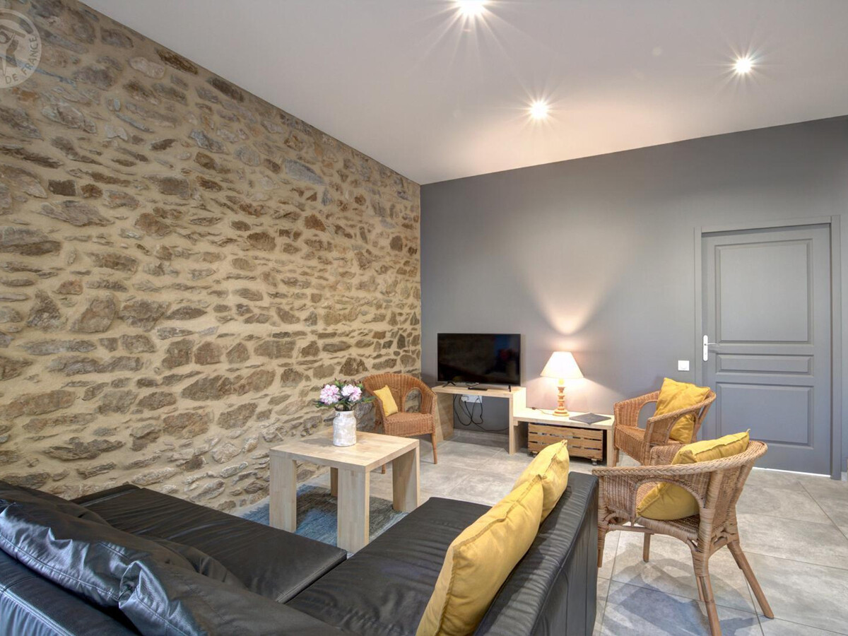 Gîte 9 personnes, 200 m² avec pièce à vivre de 73 m² - Photo 7