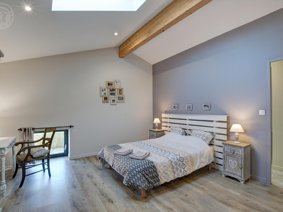 Gîte 9 personnes, 200 m² avec pièce à vivre de 73 m² - Photo 15