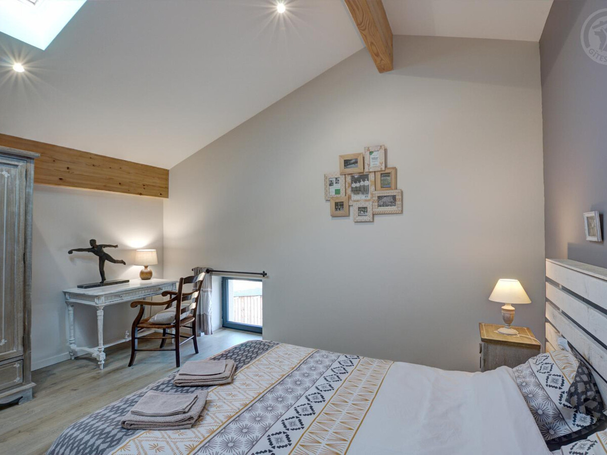 Gîte 9 personnes, 200 m² avec pièce à vivre de 73 m² - Photo 16
