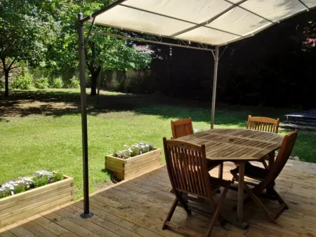 Gîte dans ancienne dépendance, jardin 400m², Mouy : photo 13