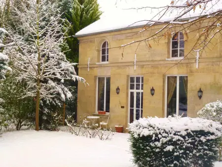 Gîte dans ancienne dépendance, jardin 400m², Mouy : photo 23