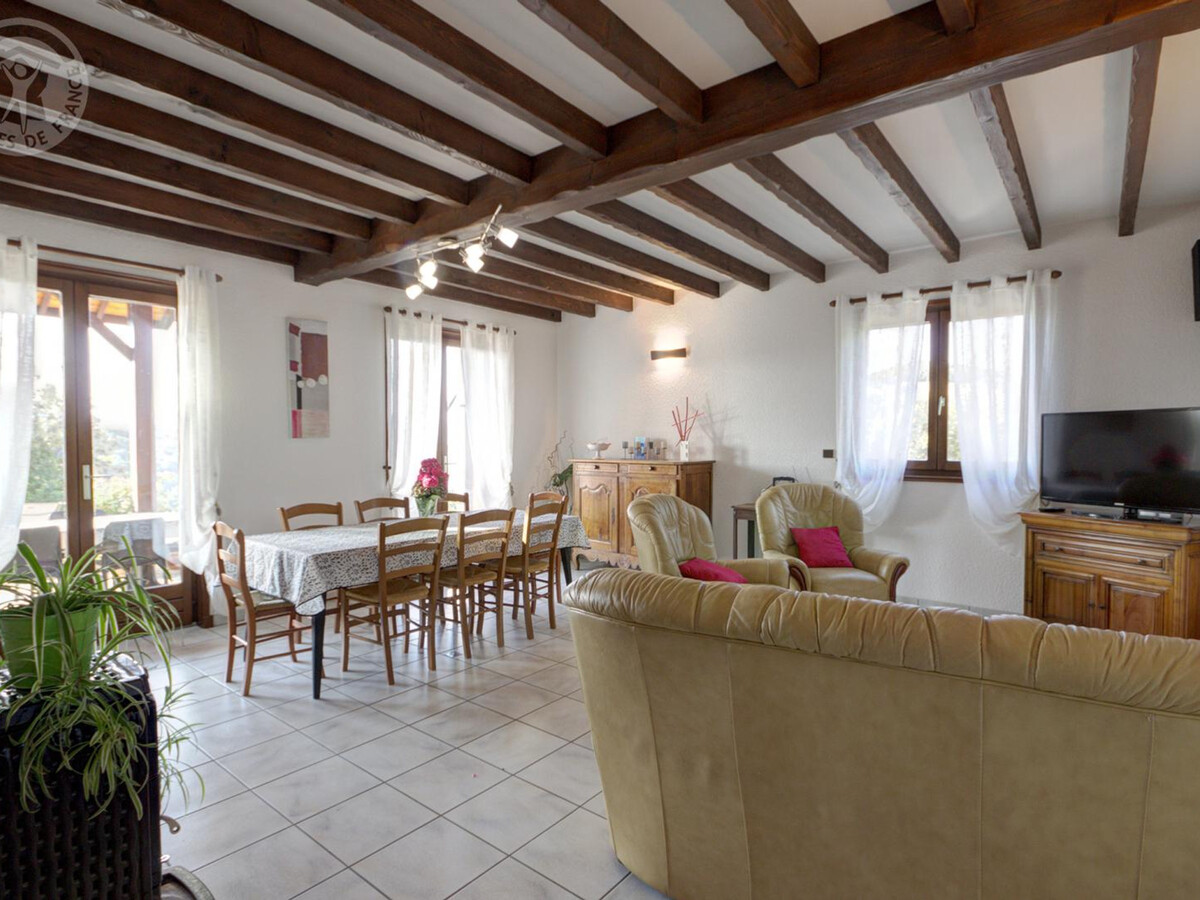 Le Baraban, gîte 10 pers. avec terrasse 30m² et jardin 1000m² - Photo 4