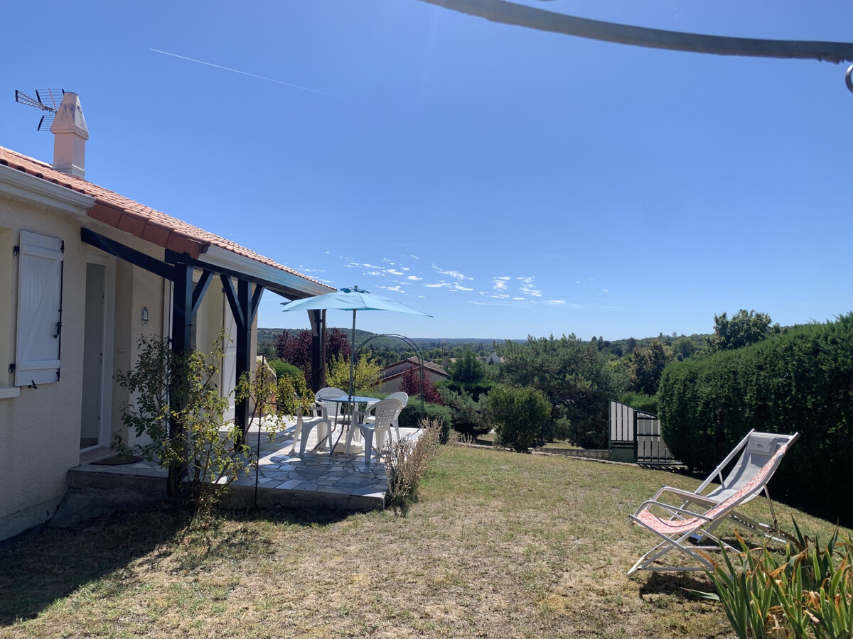 Maison 2 chambres avec grand jardin à La Roche-Posay - Photo 18