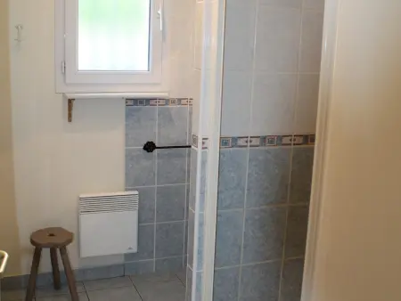 Maison 3 chambres plain-pied, jardin 1250m² à La Roche-Posay - Photo 9