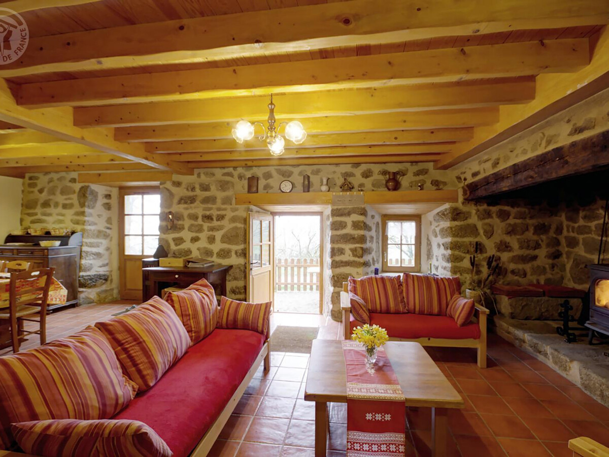 Gîte forézien 19e s., 6 pers., jardin 500m² - Photo 5