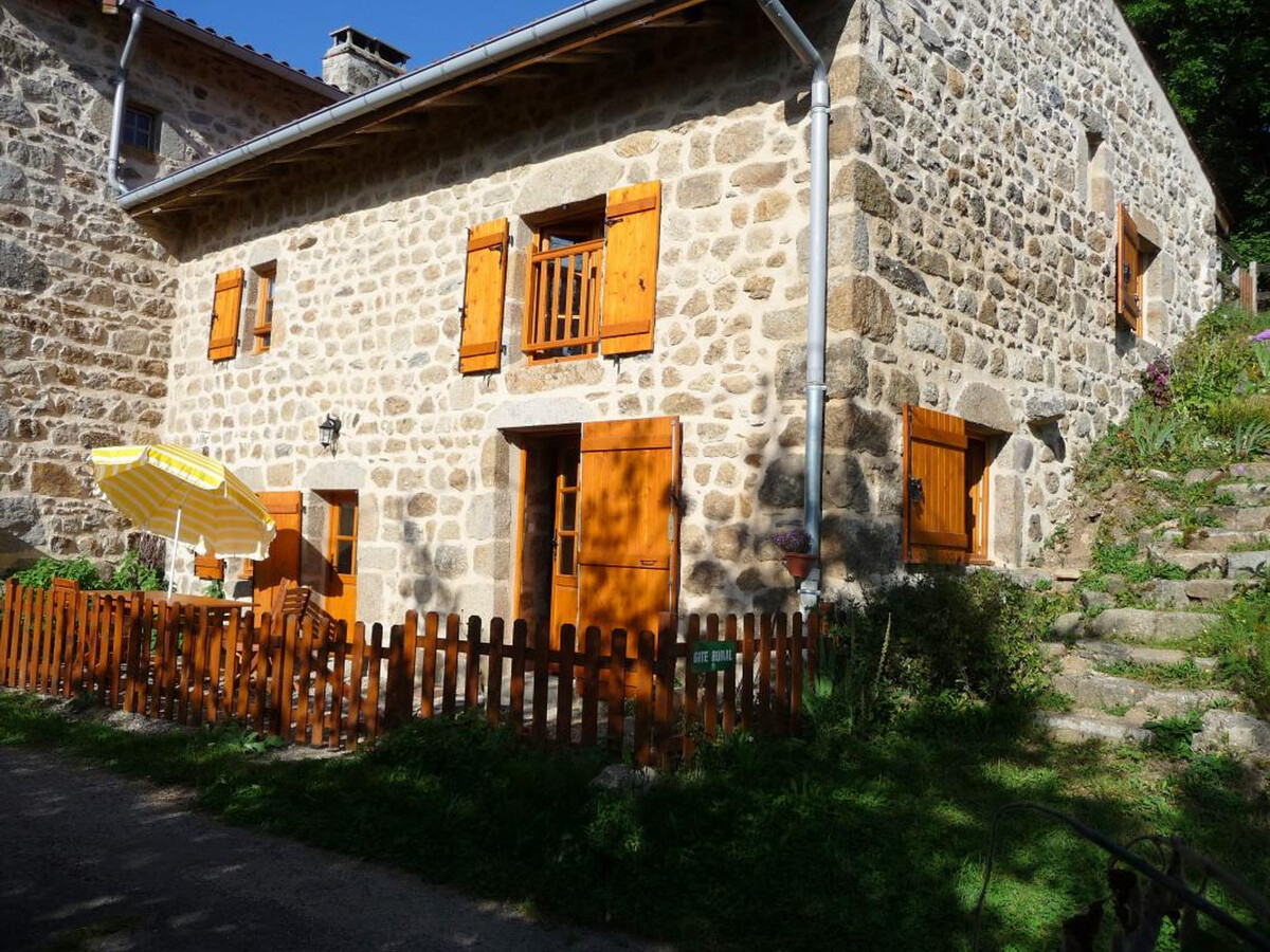 Gîte forézien 19e s., 6 pers., jardin 500m² - Photo 12