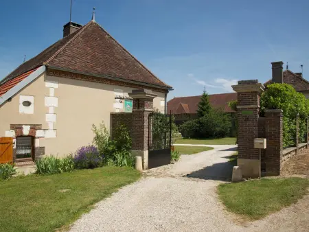 Gîte indépendant 4 pers. avec jardin clos à Bucey-en-Othe : photo 2
