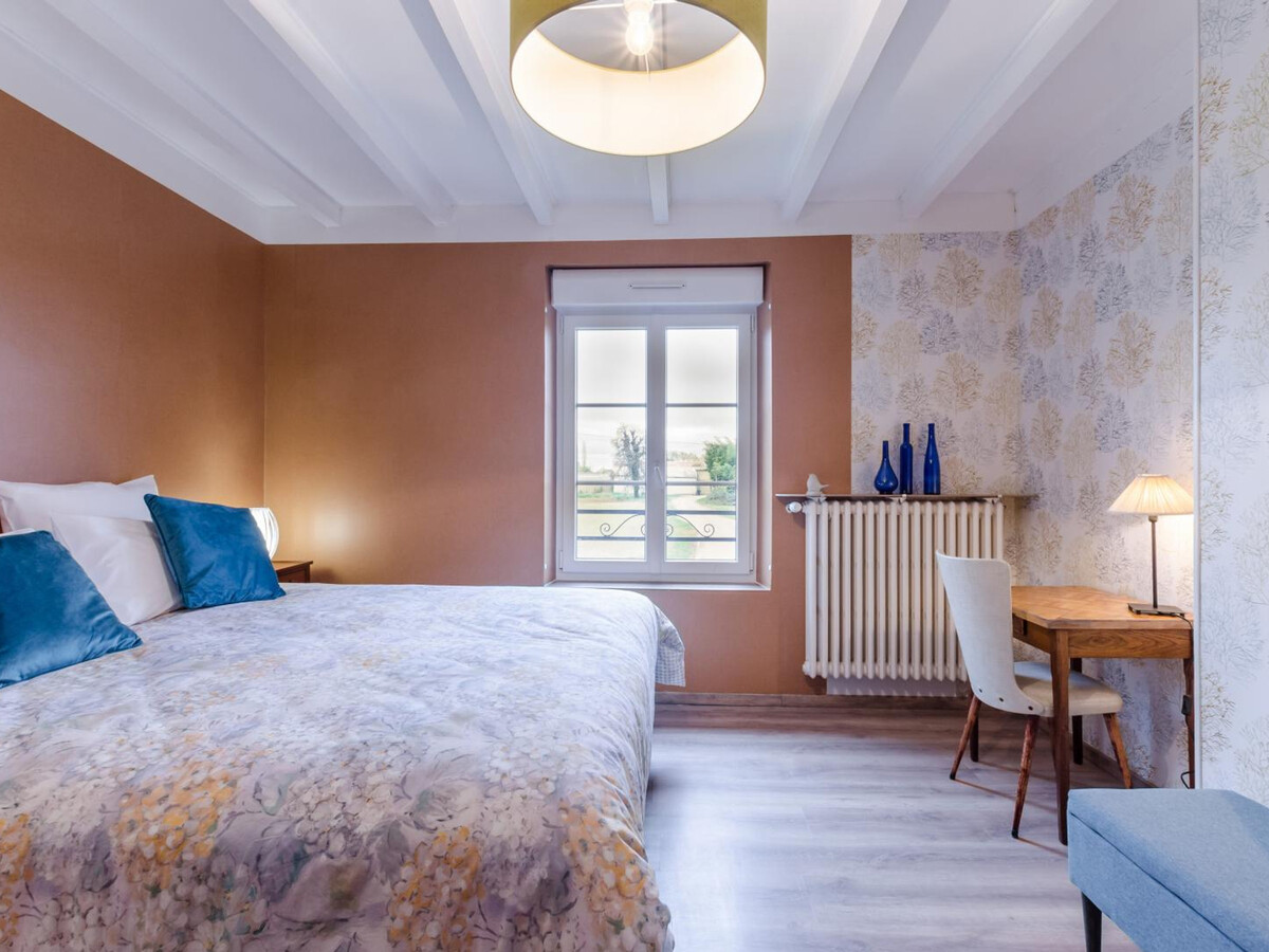 Gîte 10 pers. avec jardin et terrasse à Yèvres-le-Petit - Photo 10