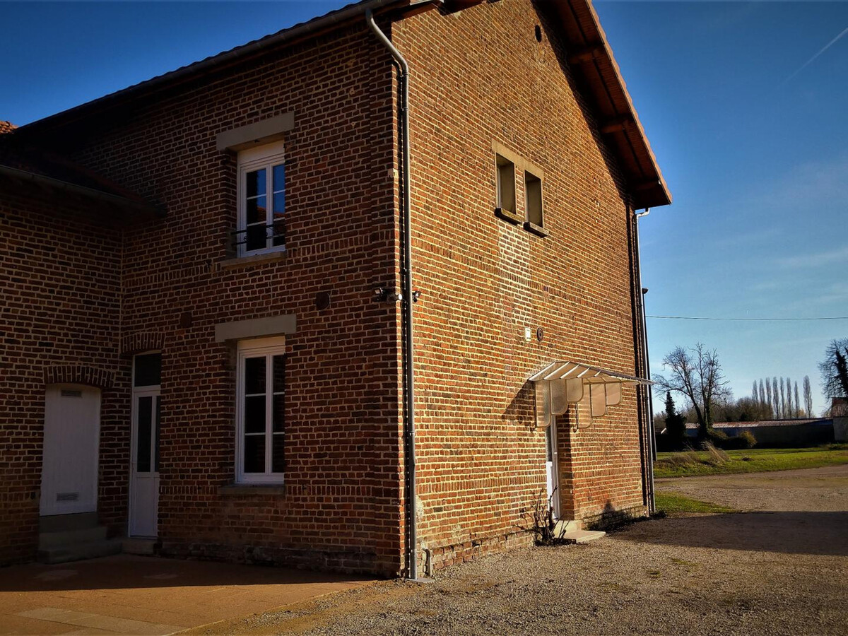 Gîte 10 pers. avec jardin et terrasse à Yèvres-le-Petit - Photo 17