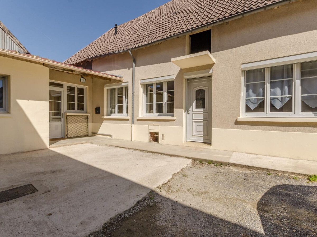 Gîte 6 pers. avec piscine, spa et ping-pong à Villenauxe - Photo 1