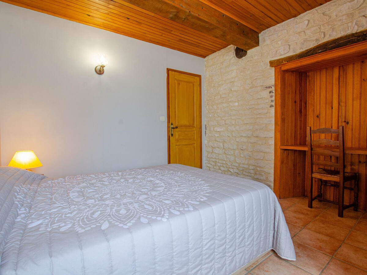 Gîte 4 chambres rénové avec jardin clos à Chamoy - Photo 11