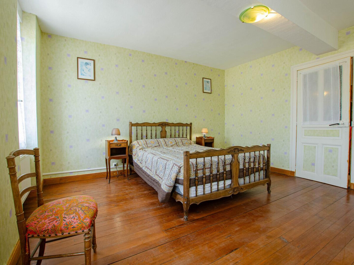Gîte 4 chambres rénové avec jardin clos à Chamoy - Photo 12