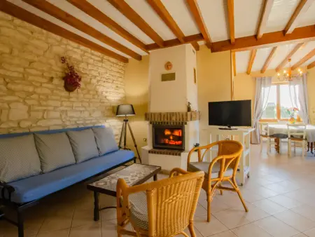 Gîte 6 pers. avec terrain de jeux et barbecue à Racines : photo 5