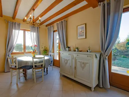 Gîte 6 pers. avec terrain de jeux et barbecue à Racines : photo 6