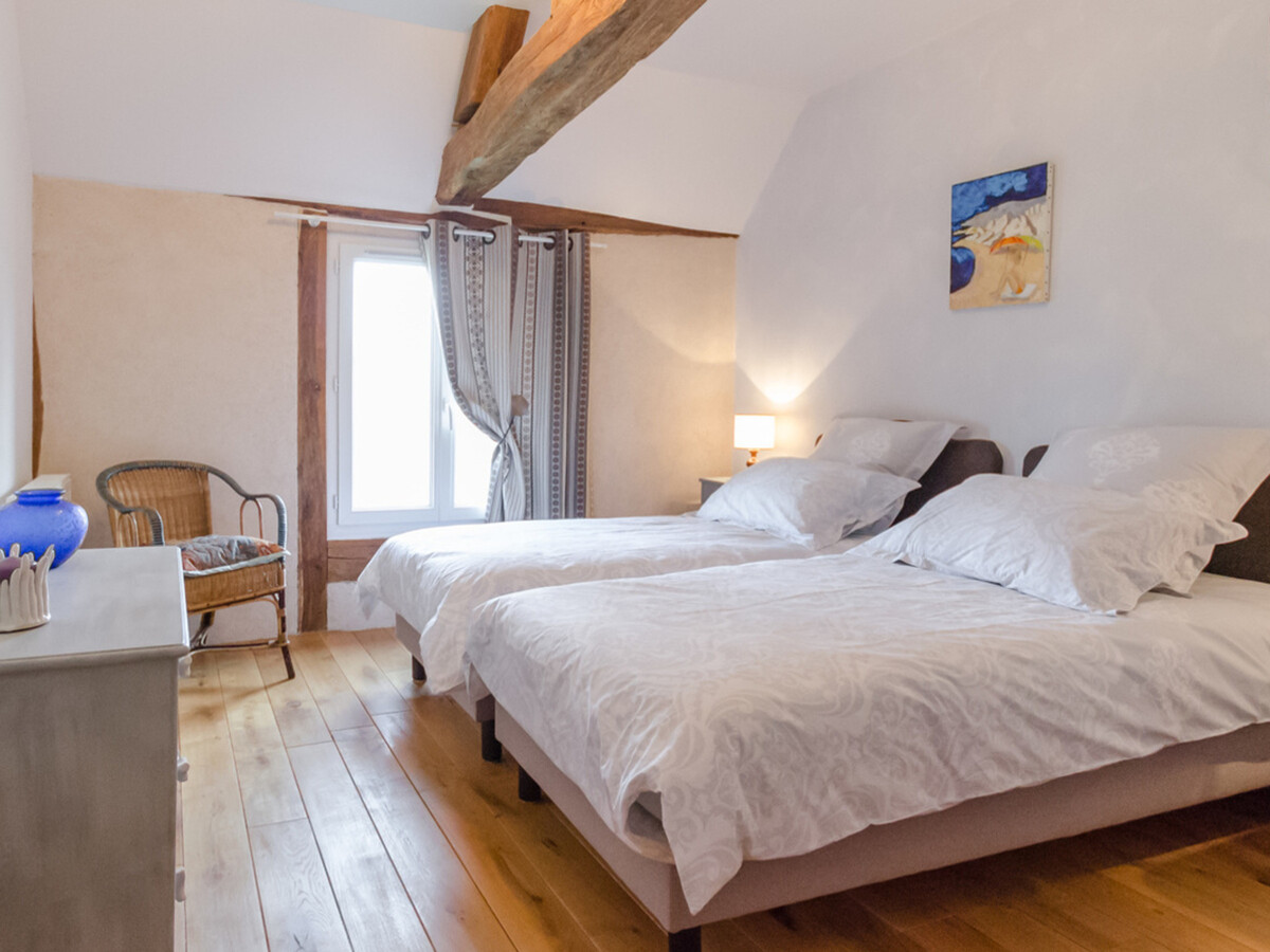 Gîte 6 pers. avec terrain fleuri près Troyes - Photo 11
