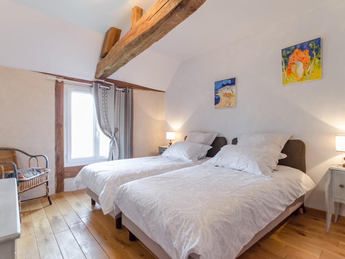 Gîte 6 pers. avec terrain fleuri près Troyes - Photo 13