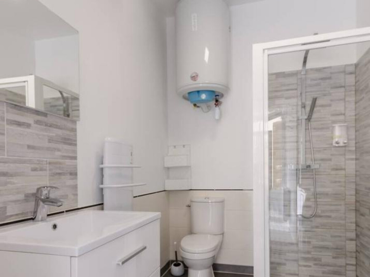 Gîte indépendant avec piscine chauffée à Villenauxe-la-Grande - Photo 11