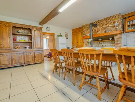 Gîte avec cour close à Briel-sur-Barse, aux portes de Nigloland : photo 3