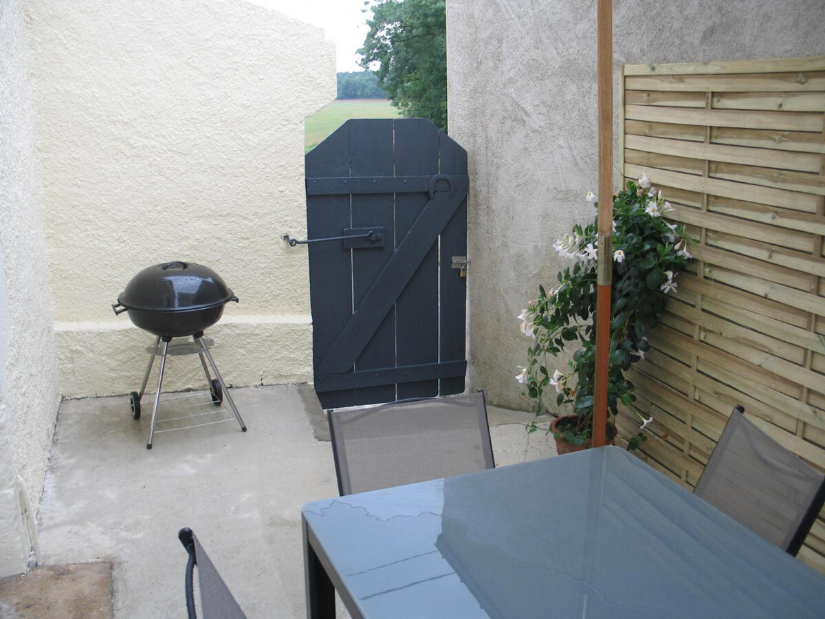 Gîte rénové 6 pers. – Cour privée, vignoble Champagne - Photo 4