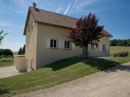 Location gite à Paisy Cosdon, Maison spacieuse près de Troyes avec internet et parking