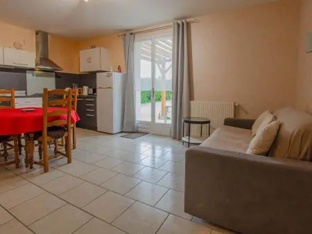 Charmante Maison à Troyes avec Jardin, Animaux Acceptés, Parking et Wi-Fi - Photo 3