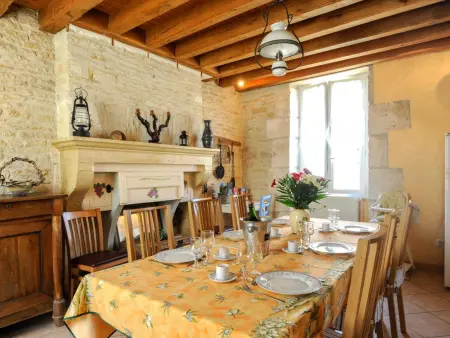 Gîte spacieux 7 pers. à Villiers-le-Bois, ancien corps de ferme : photo 5