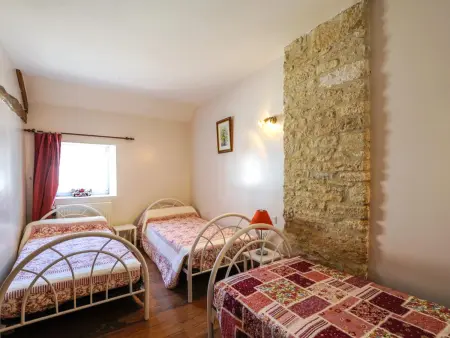 Gîte spacieux 7 pers. à Villiers-le-Bois, ancien corps de ferme : photo 11