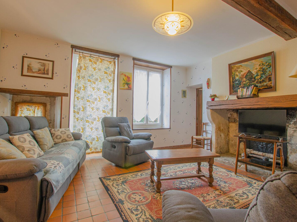 Gîte 6 pers. à Bligny, ancienne verrerie avec ping pong - Photo 6