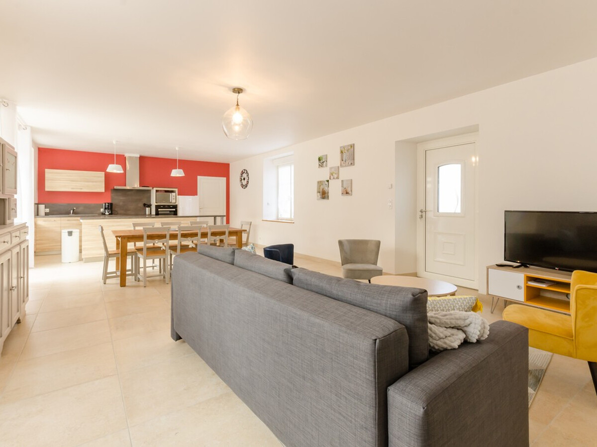 Gîte 8 personnes avec cour close et barbecue à Saint-Usage - Photo 3