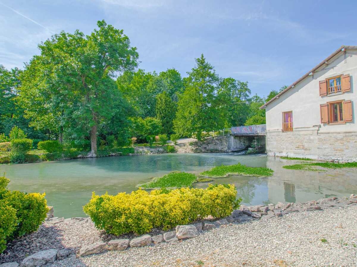 Ancien moulin au bord de la rivière à Lhuître - Photo 7