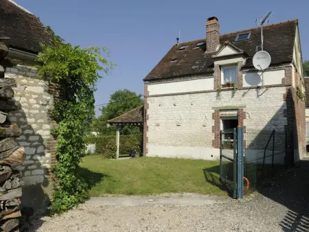 La Salle de Danse, gîte climatisé 5 pers. à Eaux-Puiseaux : photo 17