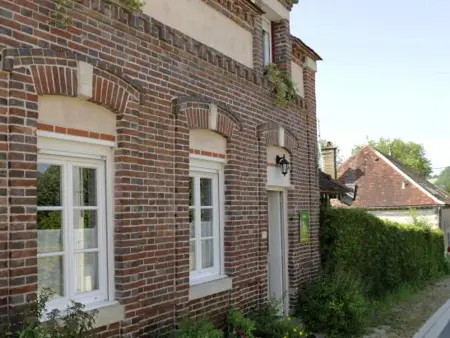 La Salle de Danse, gîte climatisé 5 pers. à Eaux-Puiseaux : photo 18
