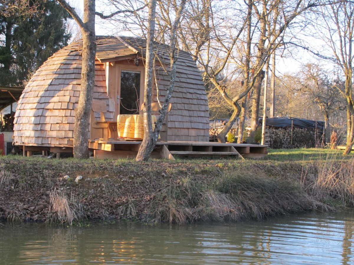 Cabane LA POM DE PIN avec Sauna et Accès Étang - Photo 1