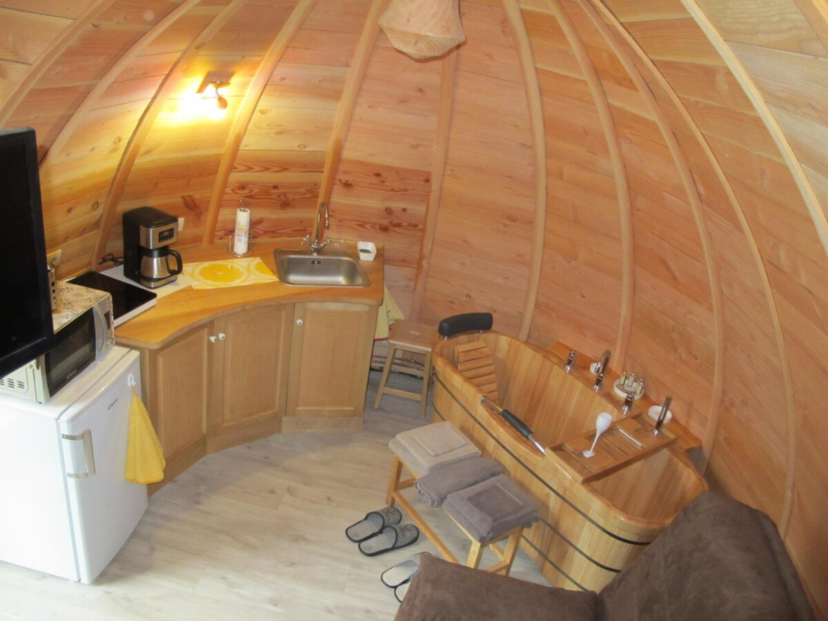 Cabane LA POM DE PIN avec Sauna et Accès Étang - Photo 2