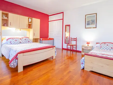Gîte 15 pers. avec piscine et salon de jeux 70m² : photo 6