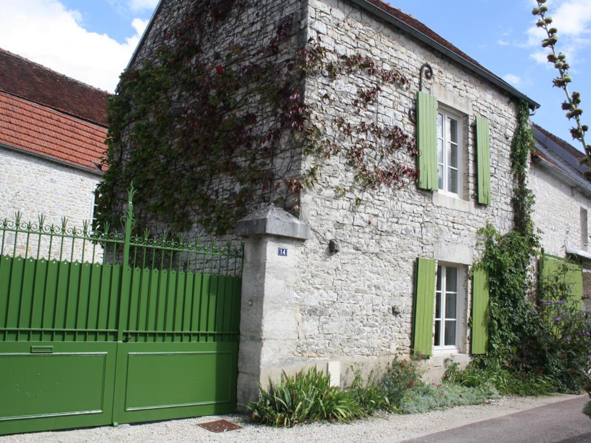 Gîte 6 pers. en pierres avec piscine chauffée à Landreville - Photo 2