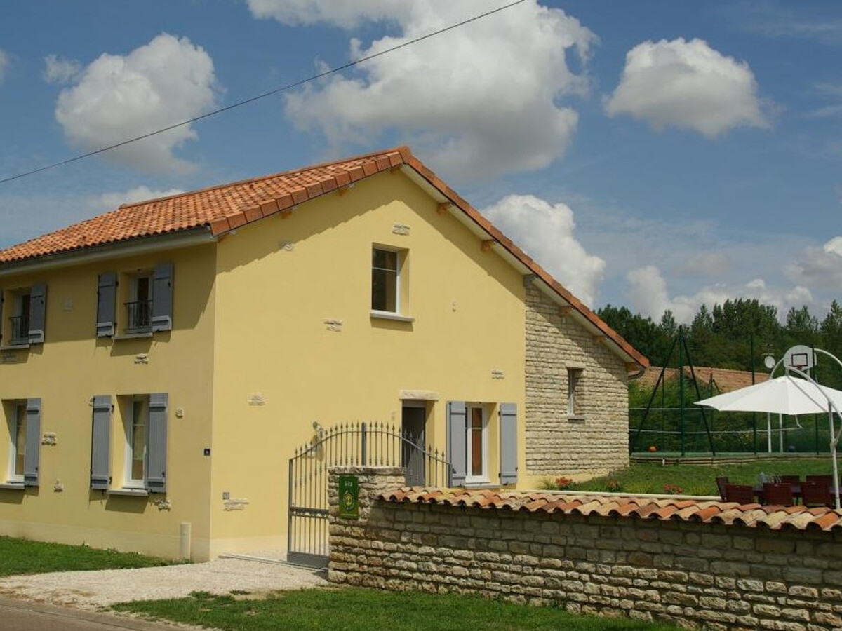 Gîte 8 pers. à Mathaux : city park privé et lacs - Photo 1