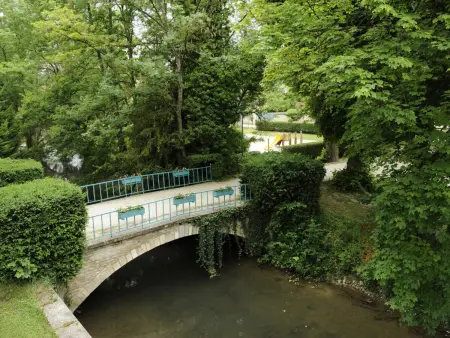 Charmante maison familiale avec garage, au cœur des Riceys - Photo 9