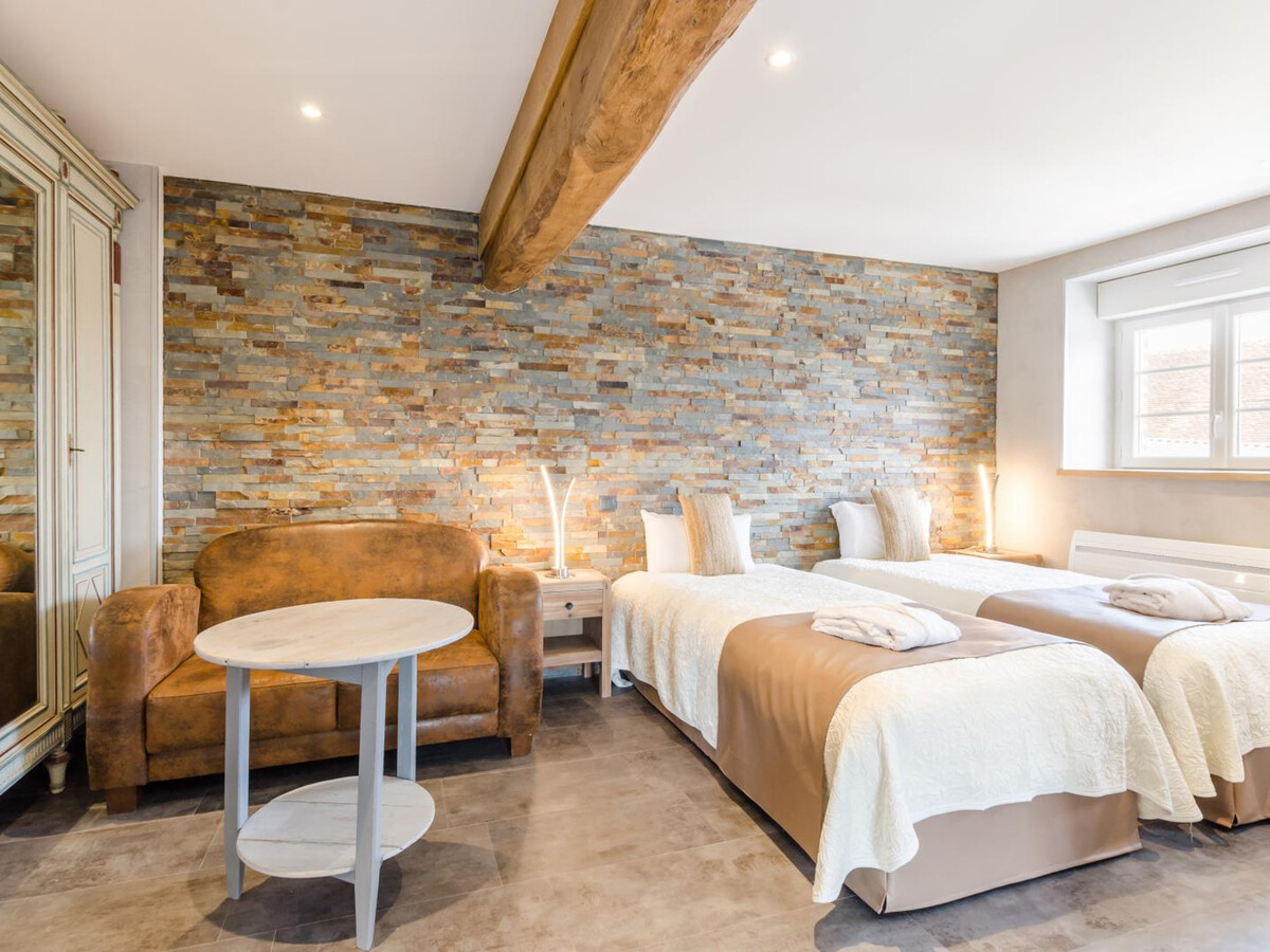 Gîte 15 pers., 6 chambres avec jardin clos à Balnot-sur-Laignes - Photo 1