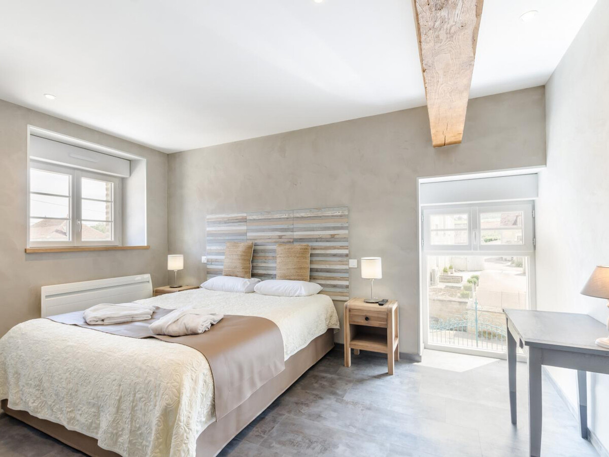 Gîte 15 pers., 6 chambres avec jardin clos à Balnot-sur-Laignes - Photo 10