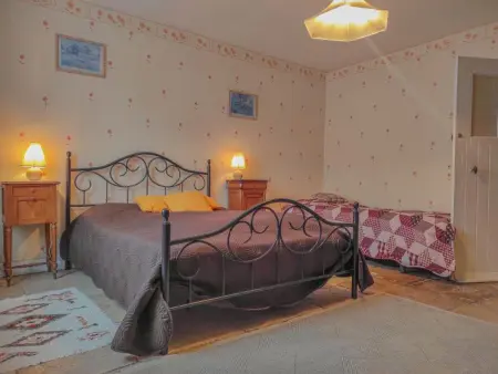 Gîte 11 personnes en vignoble, 5 chambres, animaux acceptés : photo 13