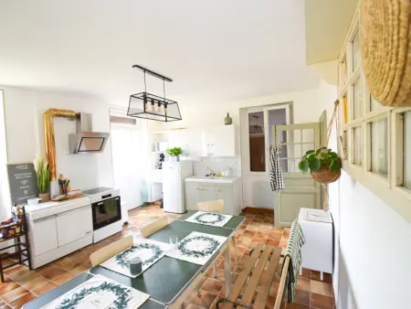Gîte Chez Maria avec jardin bio à Celles-sur-Ource : photo 2